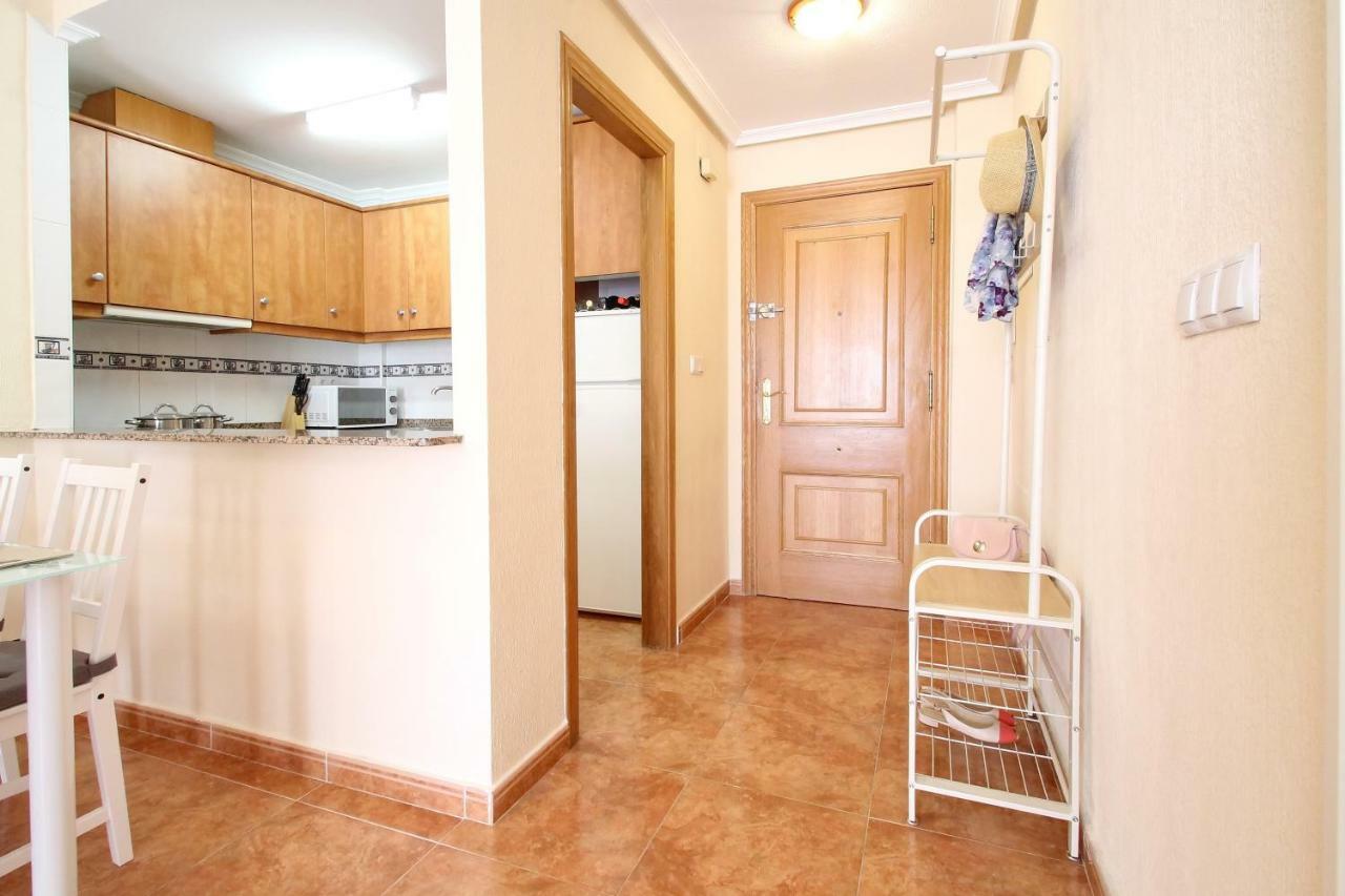 Zoa Happy Vacations Apartamento Torrevieja Exterior foto