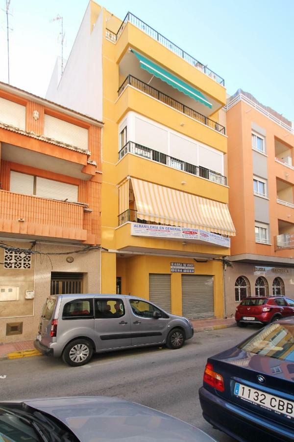 Zoa Happy Vacations Apartamento Torrevieja Exterior foto